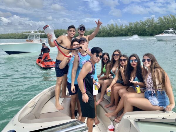 Crownline - Image 21