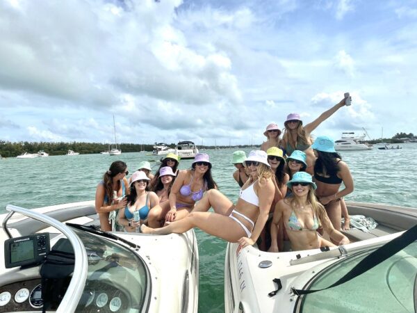 Crownline - Image 16
