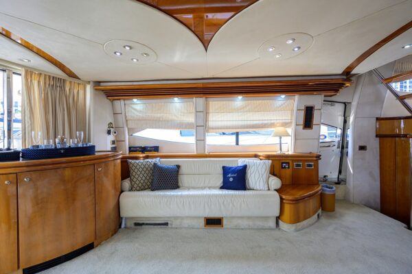 Mistral - Image 31