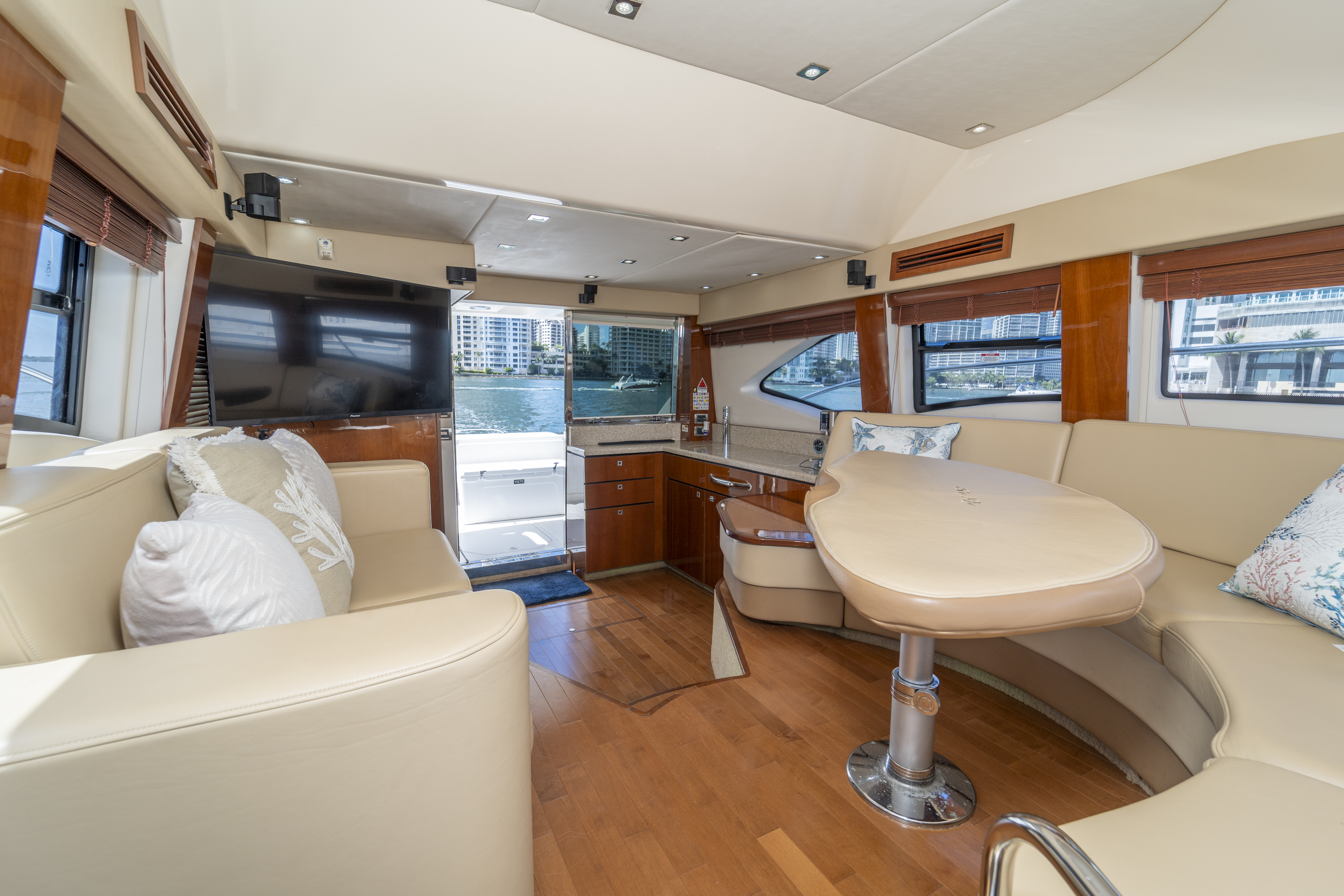 Sea Ray 52’ - Image 12