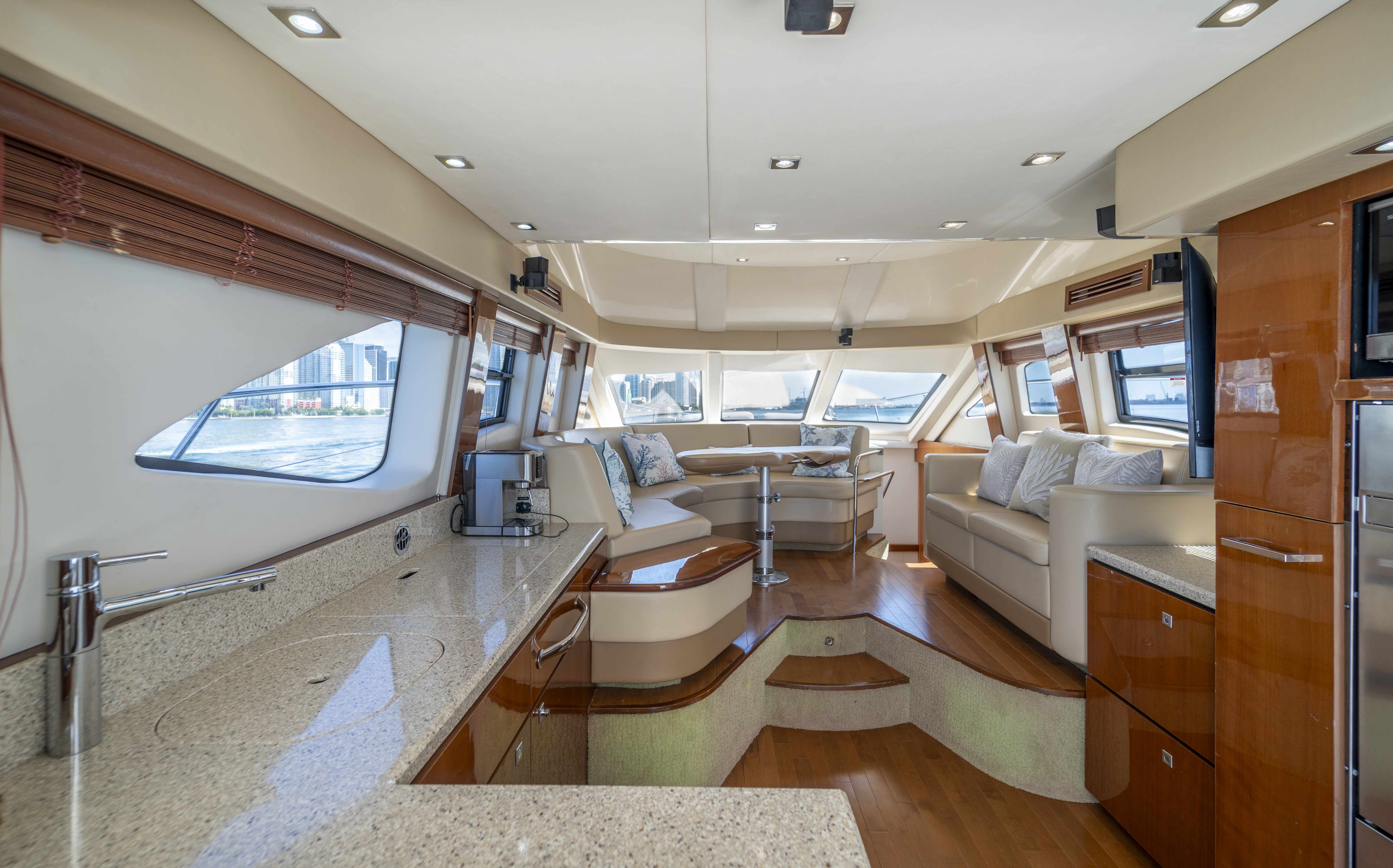 Sea Ray 52’ - Image 11