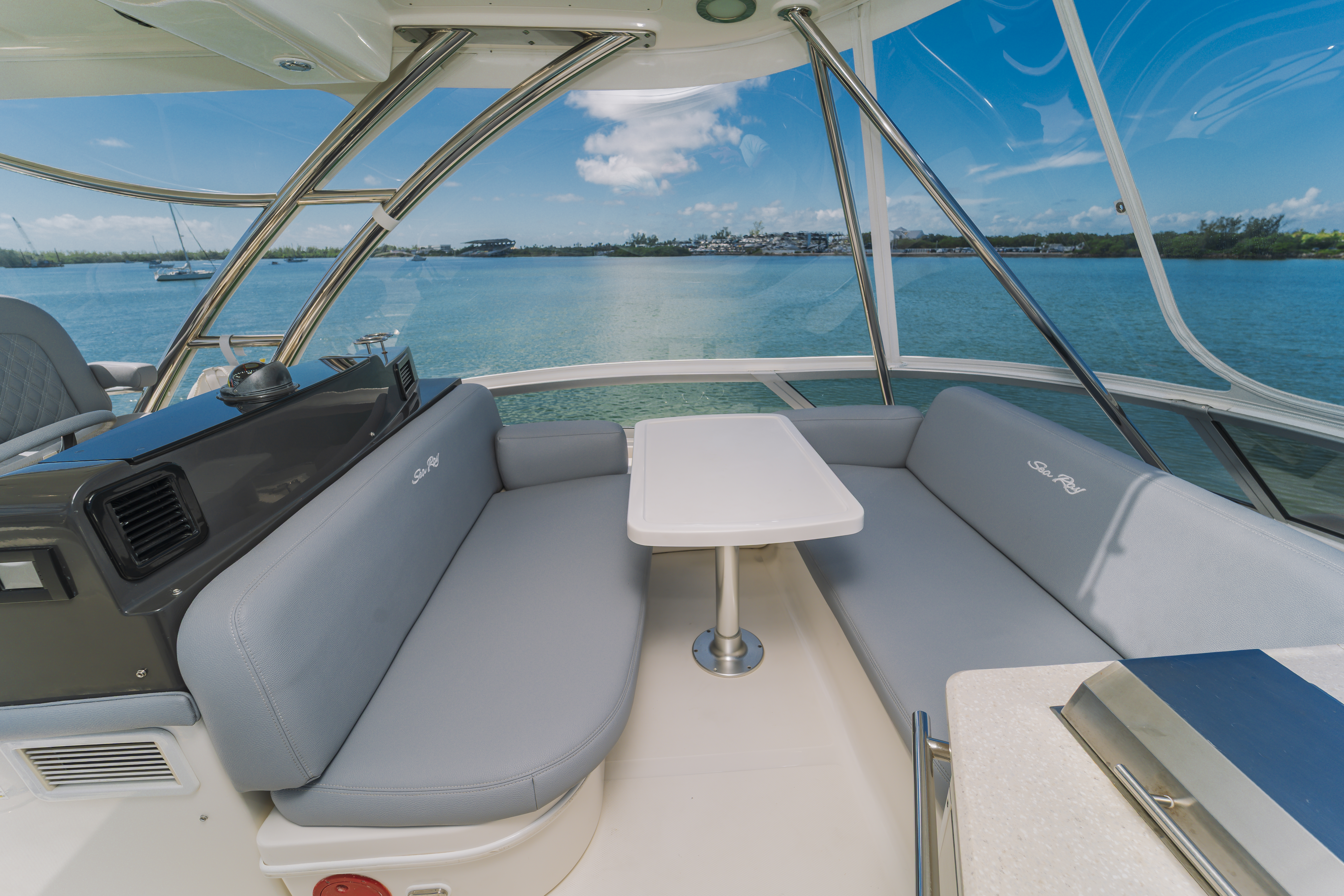 Sea Ray 52’ - Image 7