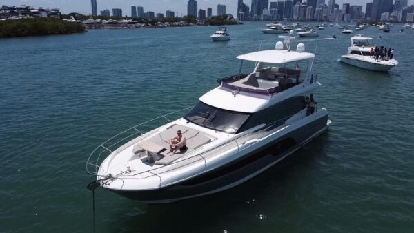 Prestige 65 - Image 2