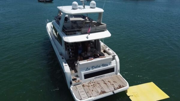 Prestige 65 - Image 5