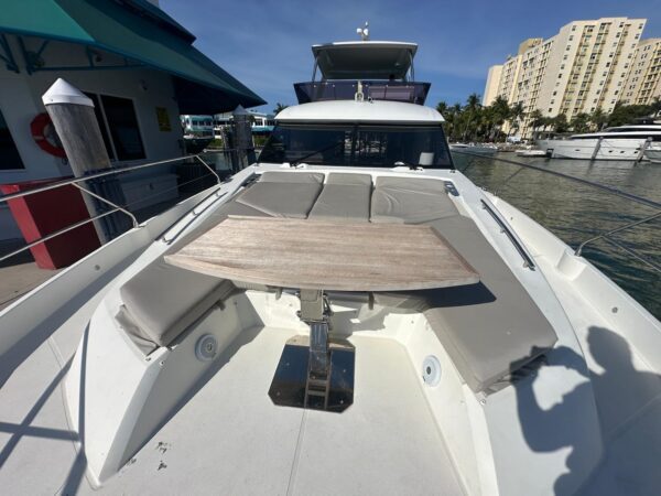 Prestige 65 - Image 6
