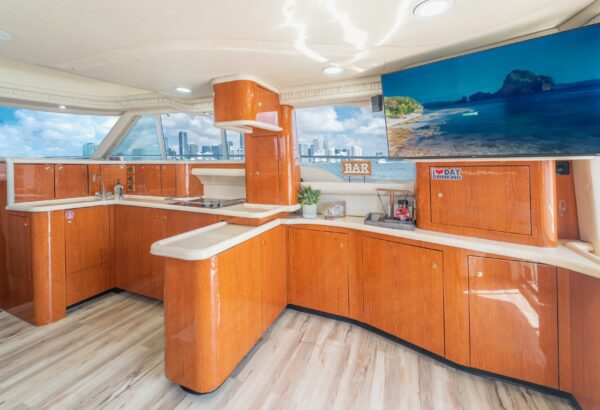 Sea Ray - Image 14