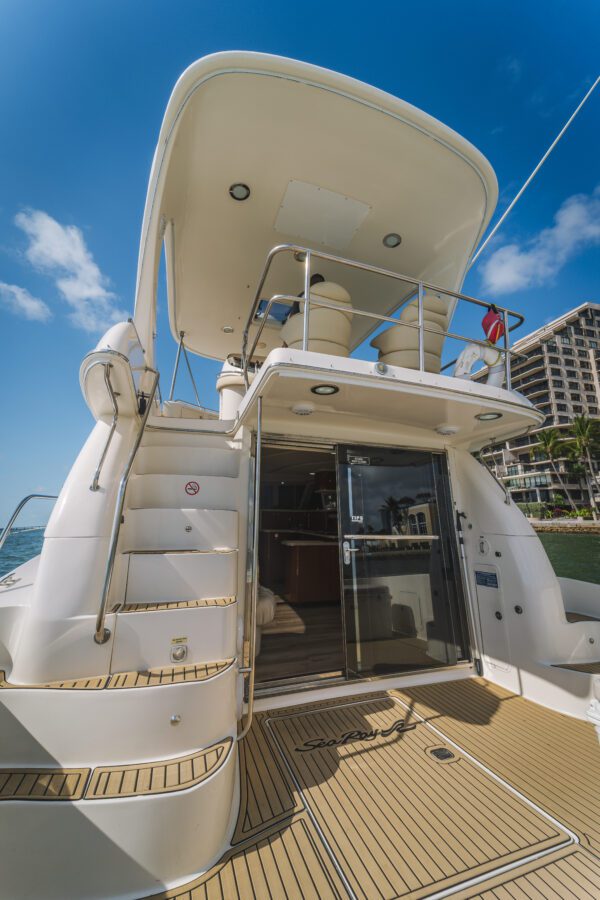 Sea Ray - Image 16