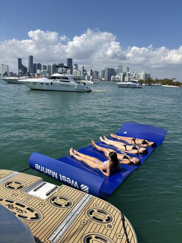 Sea Ray - Image 19
