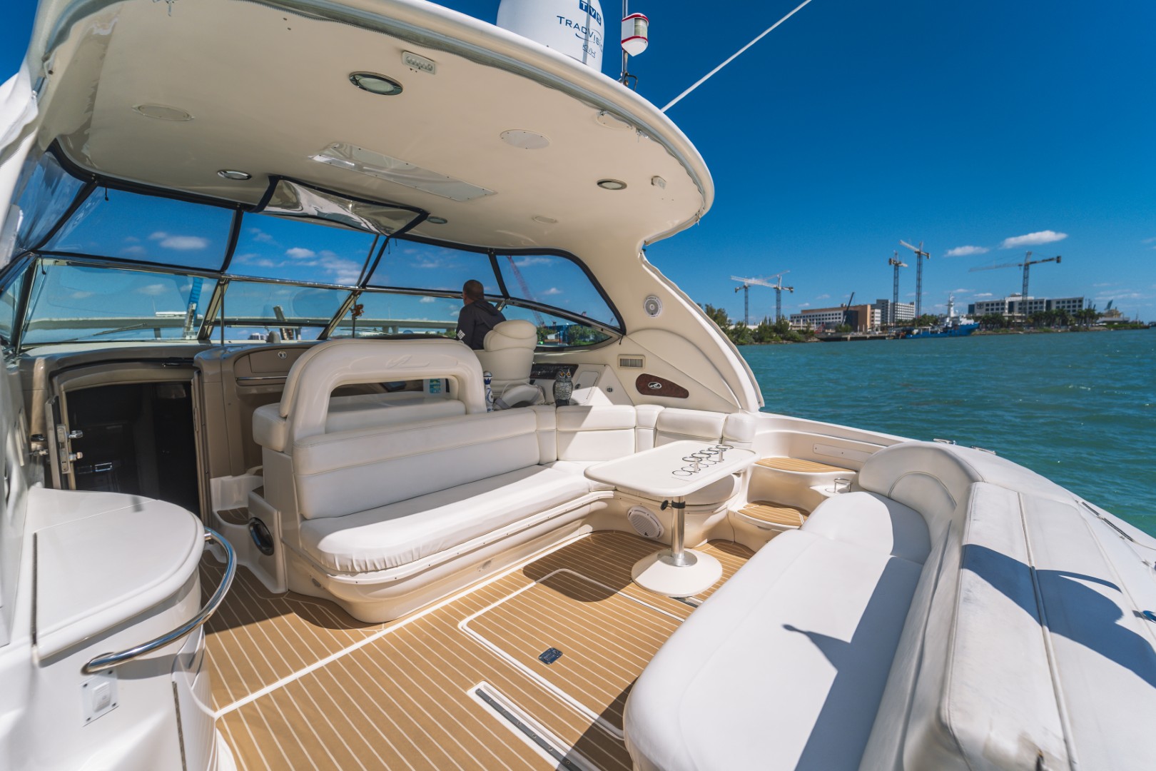 Sea Ray 60 - Image 10