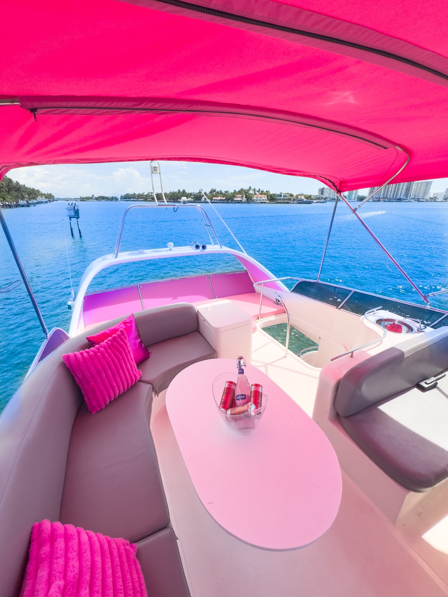 Rodman 48 - Image 16