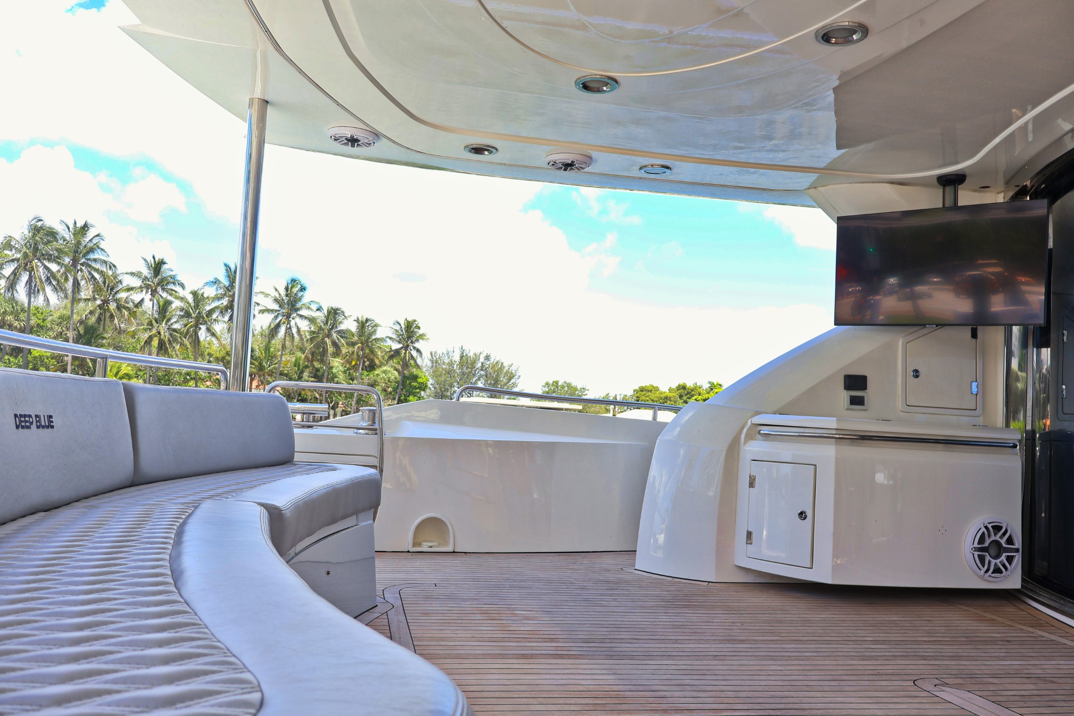 Deep Blue - Image 26