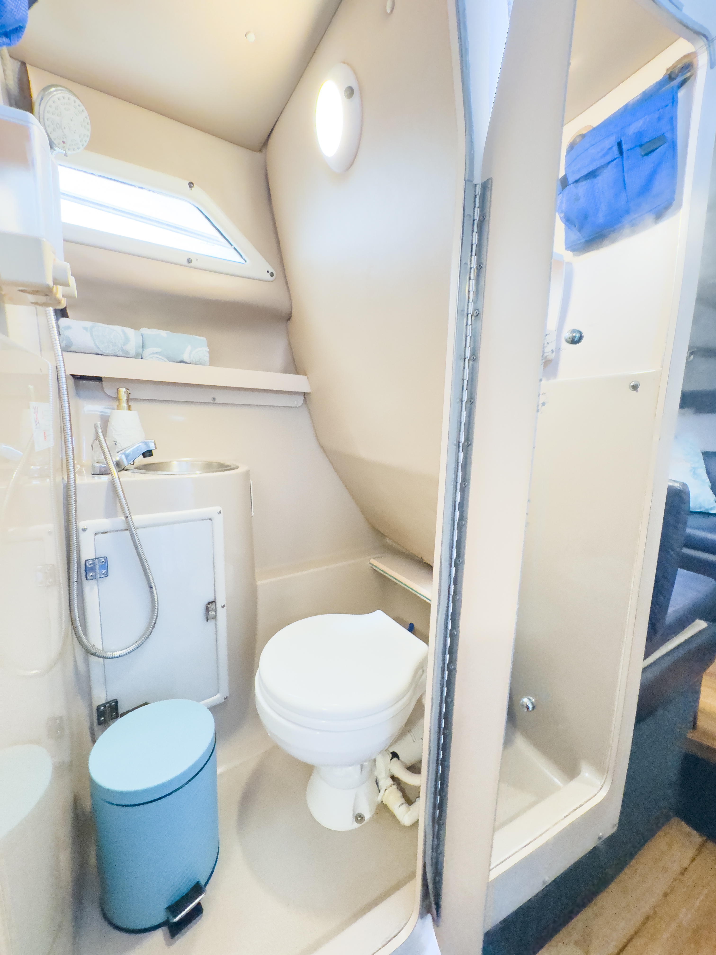 Wellcraft 30' - Image 12